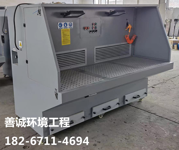 1-220P311143W18.jpg